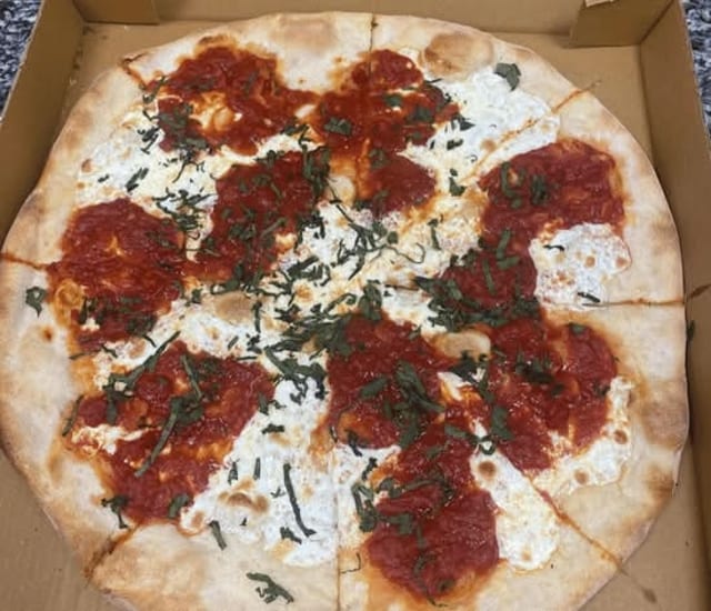 Margherita Pizza.