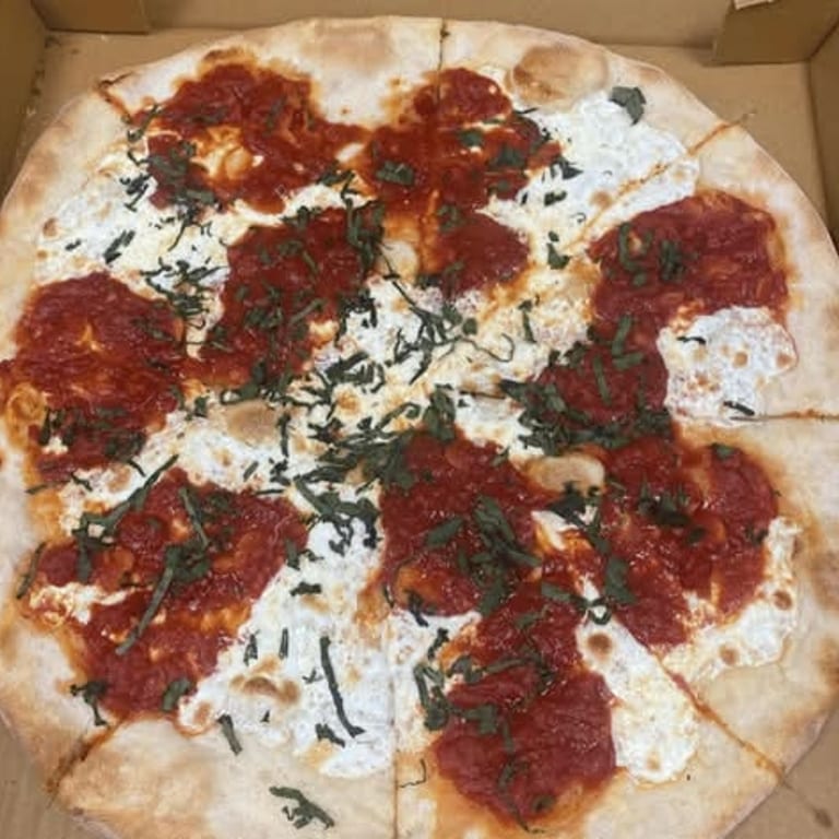 Delicious Margherita Pizza