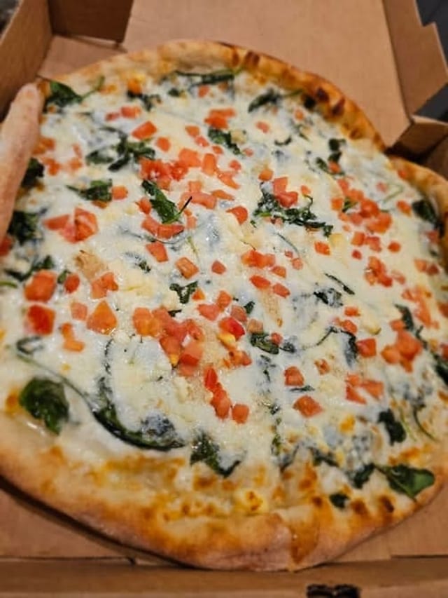 Roma Pizza.