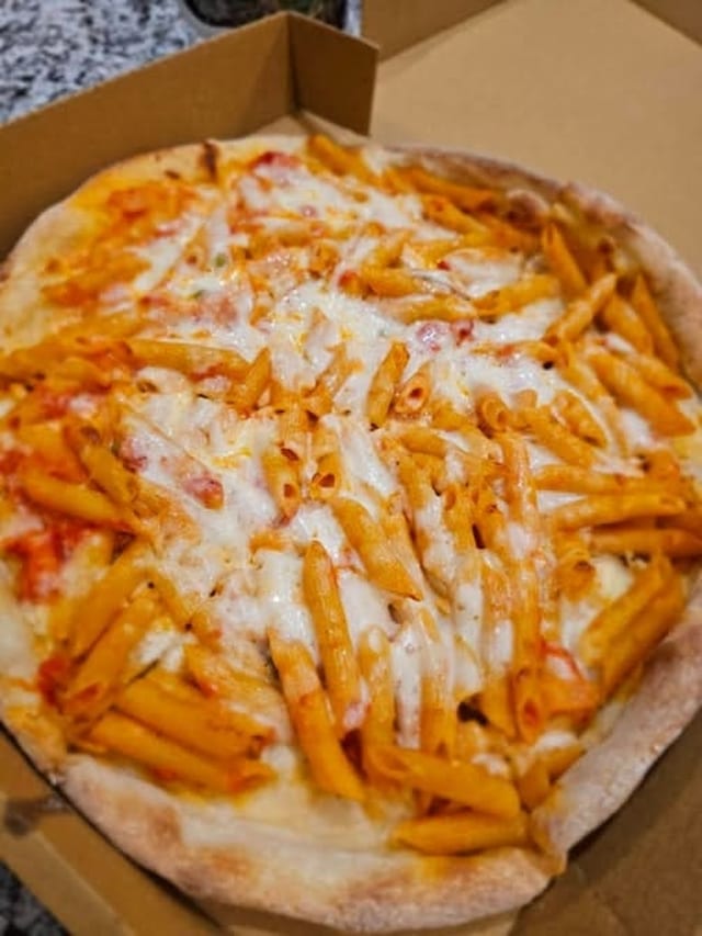 Penne Vodka Pizza.